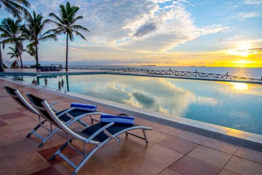 Golden Tulip Dar es Salaam - Housity