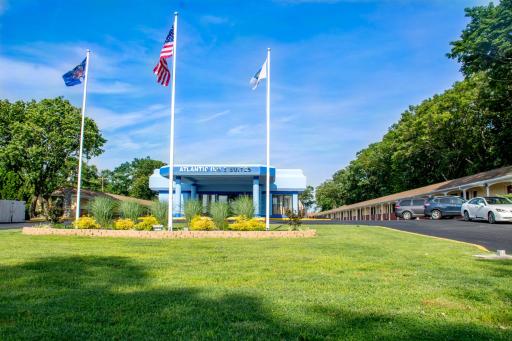 Atlantic Inn and Suites - Wall Township - Housity