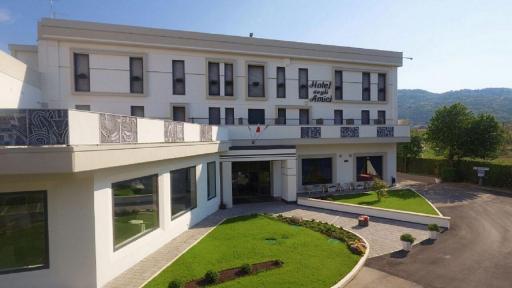 Hotel degli Amici - Housity