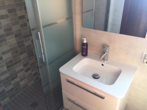 MONKEY Apartment City Center - Housity