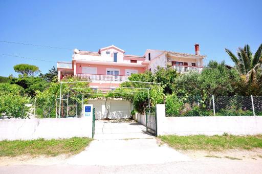 Apartments Andelo - Housity