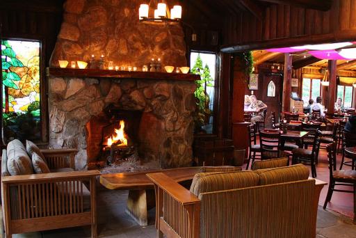Big Sur River Inn - Housity
