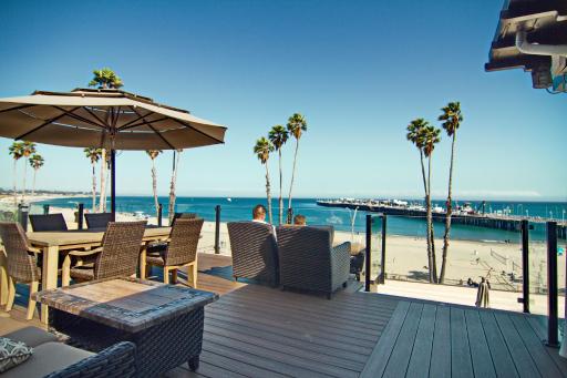 Casablanca Inn on The Beach - Housity