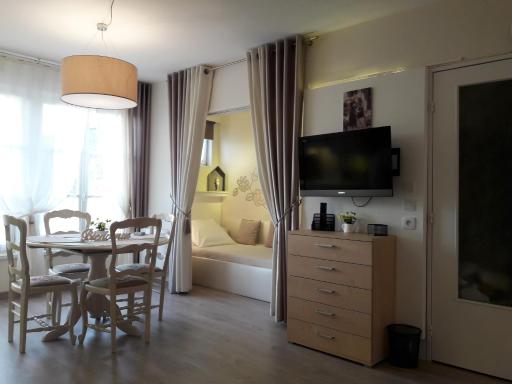 Chic En Ville - Housity