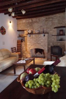 Makrinari Tis Pano Geitonias - Housity
