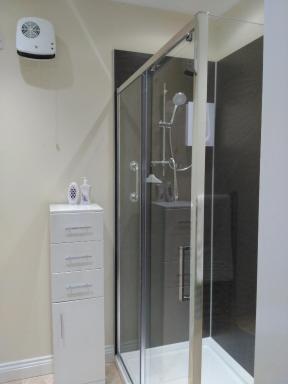 Oaktree Lodge - Housity