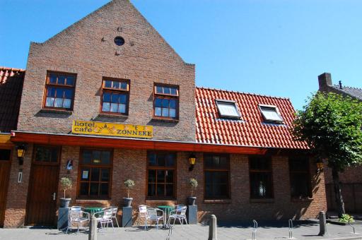 Hotel Cafe 't Zonneke - Housity