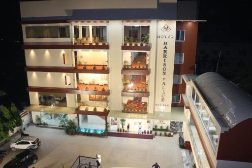 Hotel Harrison Palace - Housity
