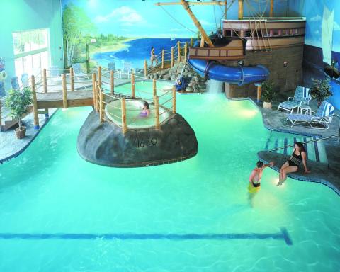 John Carver Inn & Spa - Housity