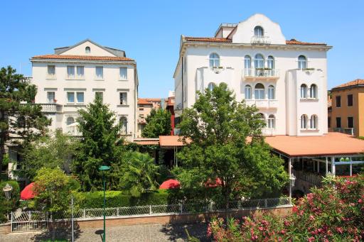Hotel Biasutti - Housity