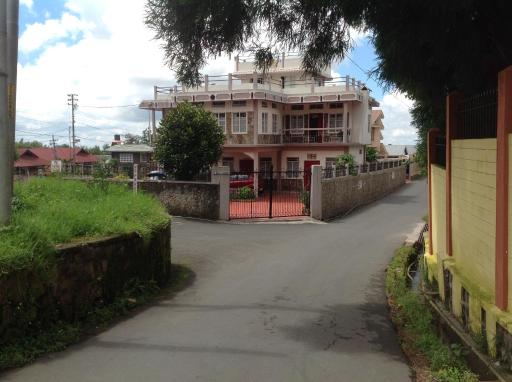 Holly Lodge Guest House - Housity
