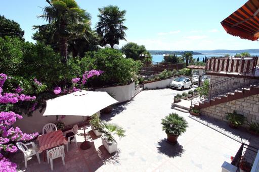 Lovely Sea View Apartments BJ - Housity