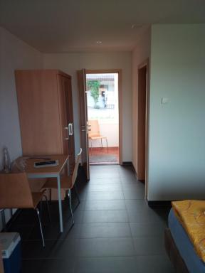 Bed and Breakfast Villa Hallau - Housity