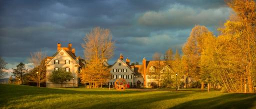 The Essex Resort & Spa - Housity