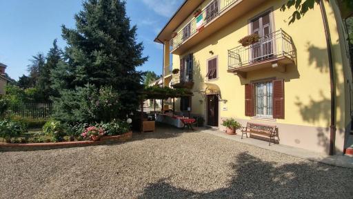 B&B Cantine Pietronero - Housity
