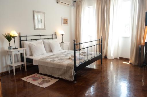 Indigo Inn Rooms - Housity