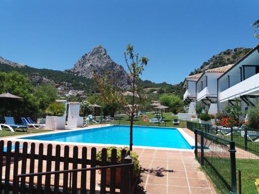 Villa Turística de Grazalema - Housity
