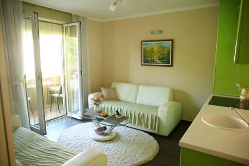 Apartments Lukic - Housity