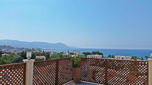 Acropolis Sea View Villa - Housity