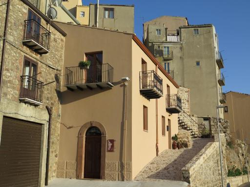 Porta Baciamano - Housity
