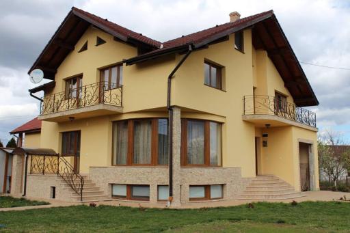 Alba Guest Residence - Housity