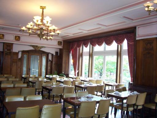 Hotel Manhattan - Housity