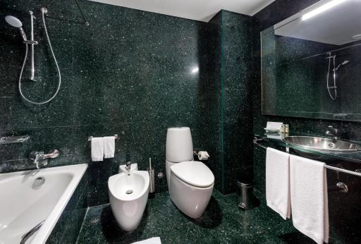 Travel Proud Sustainability certification Neat Hotel Avenida - Housity