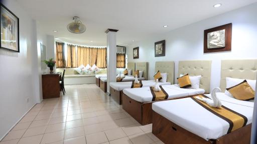 Loreland Farm Resort - Housity