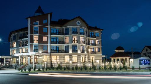 Shato Hotel - Housity