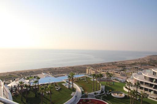 Infinity View Penthouse Apartment - Housity