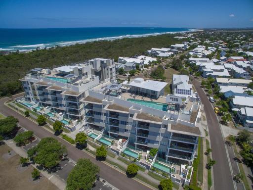 White Shells Luxury Apartments Marcoola - Housity