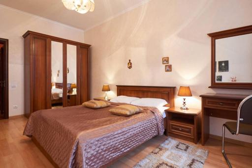 Home Hotel Apartments on Khreshchatyk Area - Housity