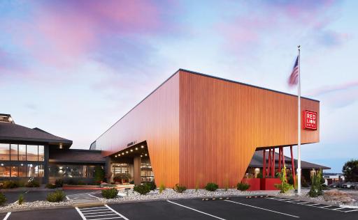Red Lion Hotel Wenatchee City Center - Housity