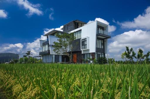 sunlight mound - Housity