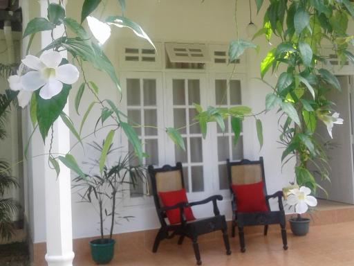 Anusha Apartment 15 Homestay - Housity