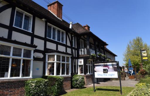 Crown, Droitwich by Marston's Inns - Housity