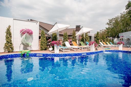 Hotel Complex Dacha - Housity