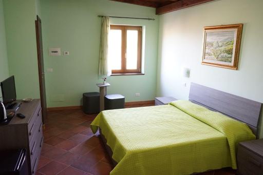 La Luna nel Pozzo - Housity