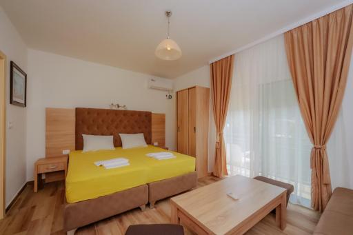 Apartments Sole Mar - Housity