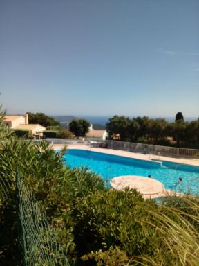 Les Emeraudes - Housity