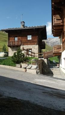Pianeta Oro Apartments - Housity
