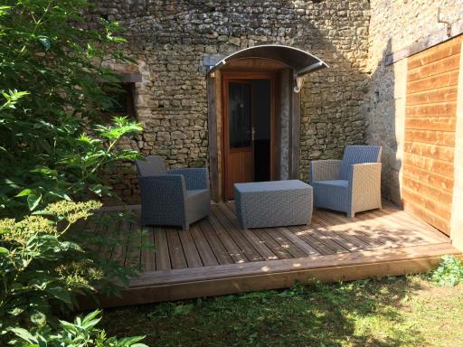 Petite escale Vivonnoise a 2 - Housity