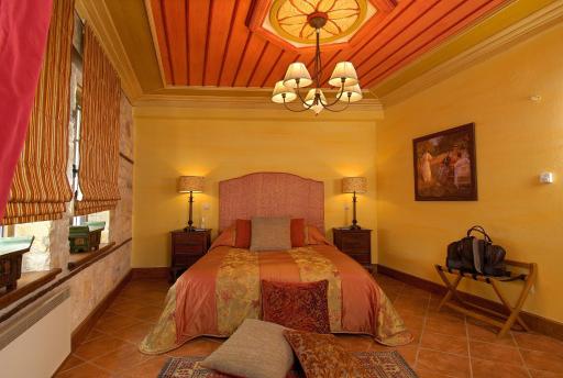 Emotions Country Resort - Housity