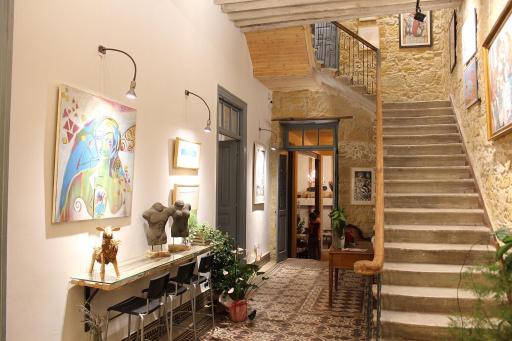 TasEV Guesthouse - Housity