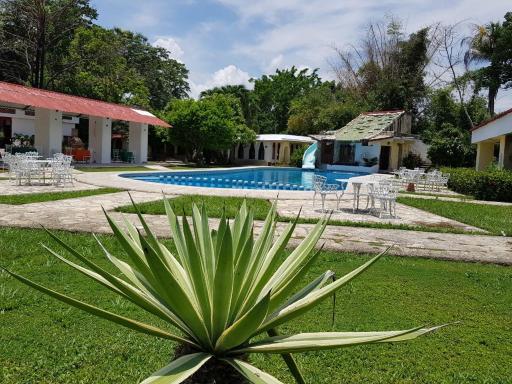Hotel Villas Kin Ha - Housity