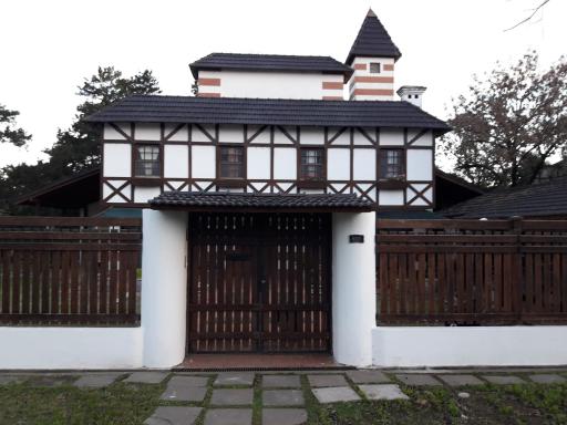 Chalet de las Tejas - Housity