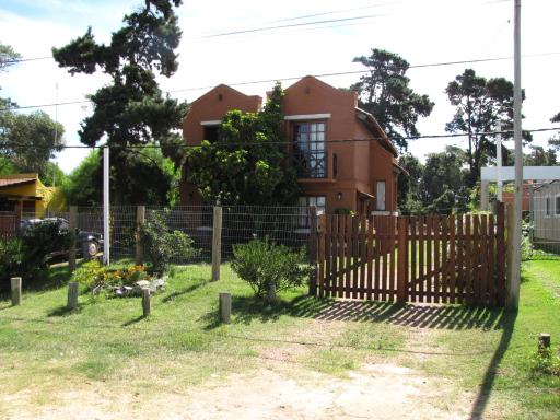 Los Nidos - Housity