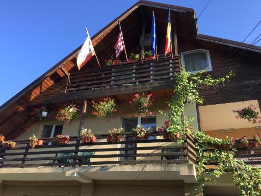 Pensiunea Ioana - Housity