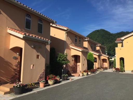 Villa Ensoleille - Housity
