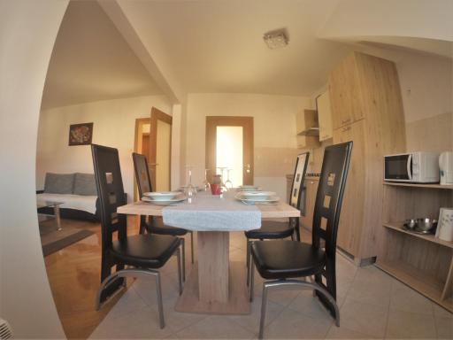 Apartments "Pavić" near Zagreb Airport - Hizvo